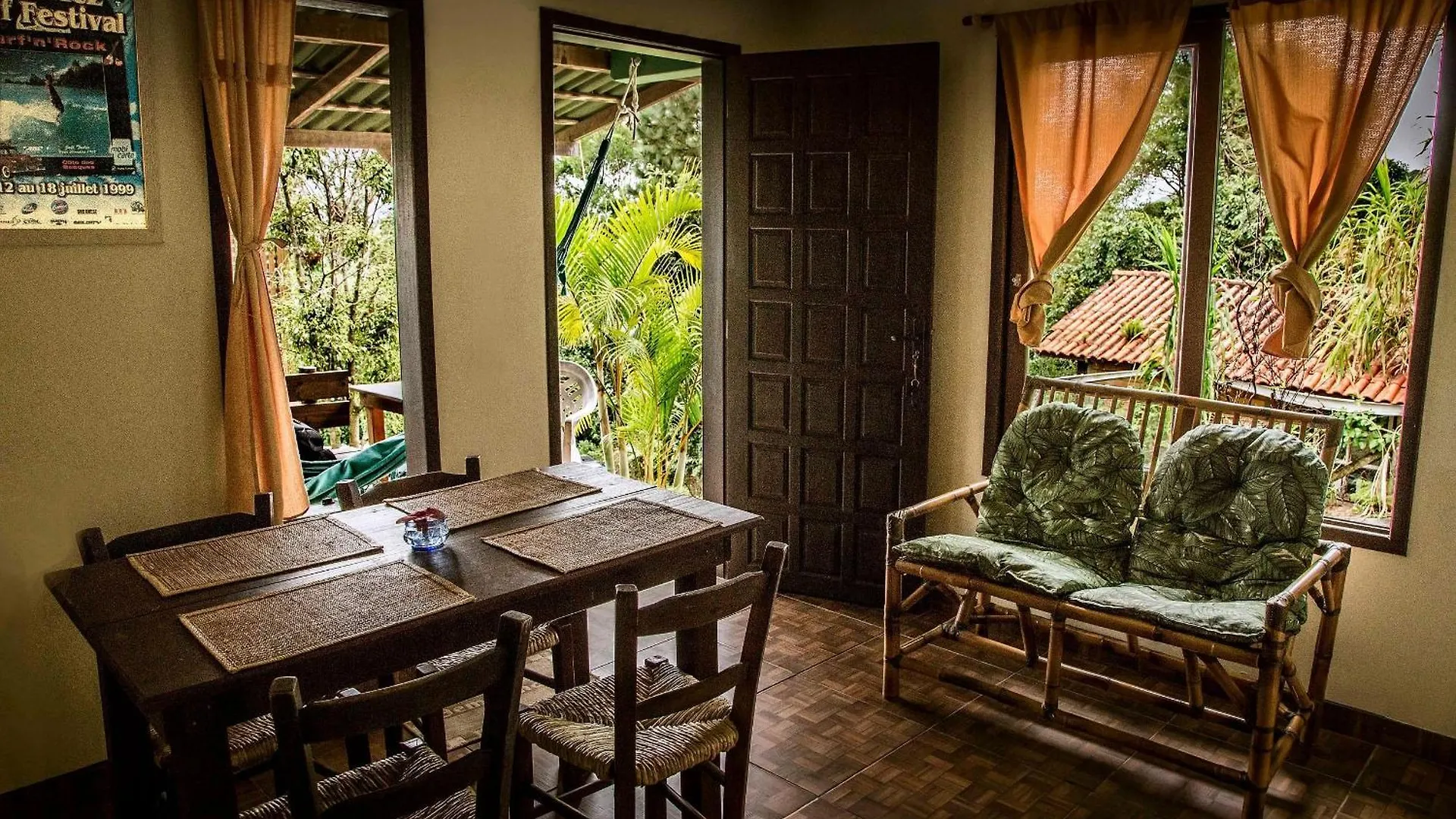 Alojamento de Turismo Selvagem Pousada Vale Verde Bungalows - Praia Do Rosa Brasil